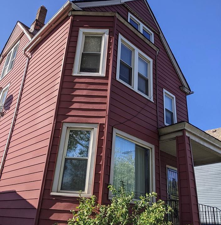 2nd image of 8112 S Exchange Ave #2