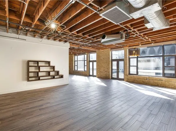 411 Brazos St Unit 221, Austin, TX 78701