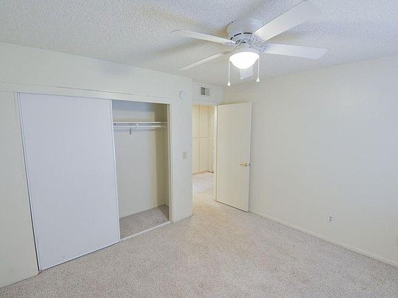 3rd image of 1805 Woodland Dr