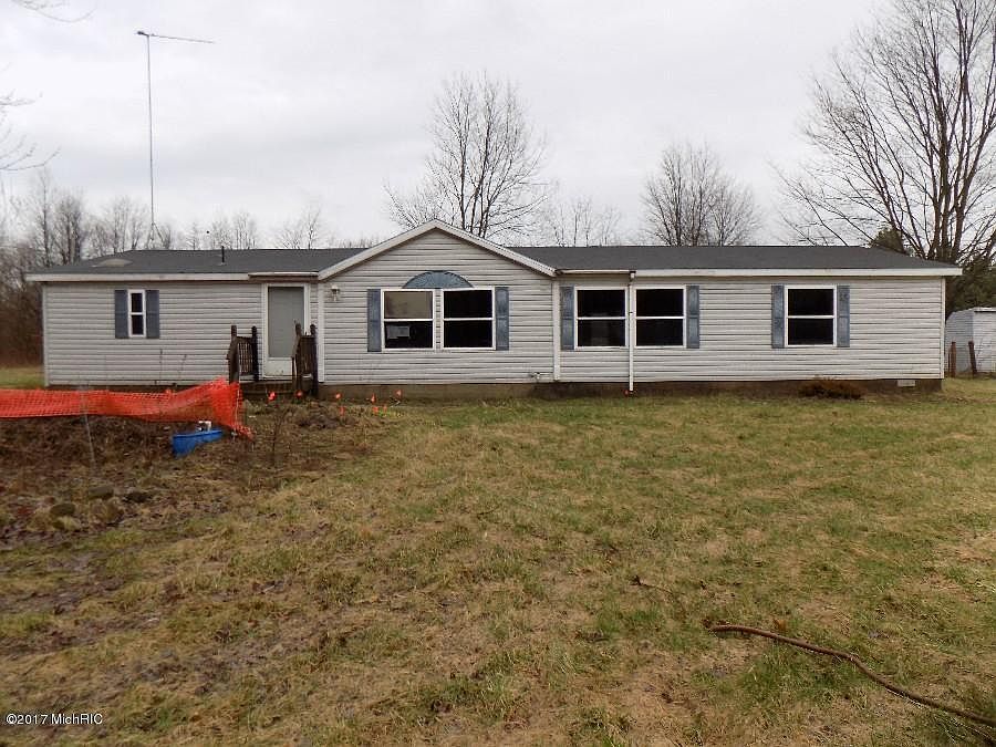 1st image of 5813 104th Ave