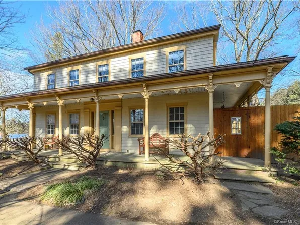 211 Seymour Road, Woodbridge, CT 06525