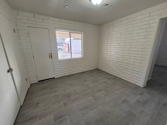 4th image of 146 S 17th Ave #2