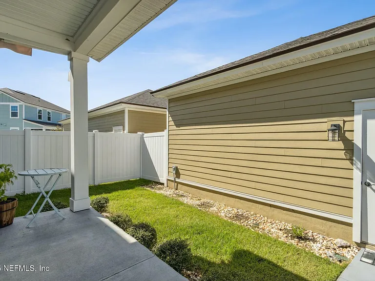 213 Daydream Ave — Photo 34