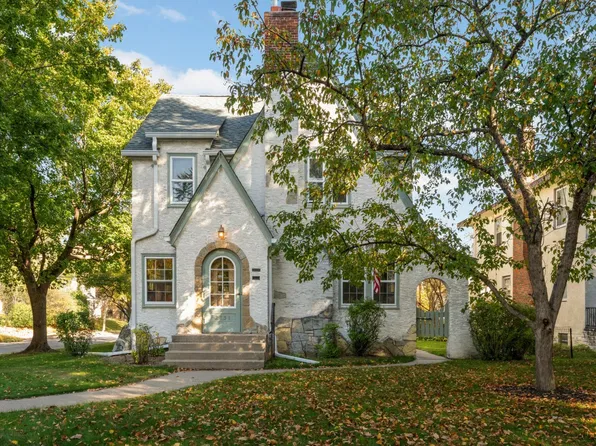 2751 Arthur St NE, Minneapolis, MN 55418