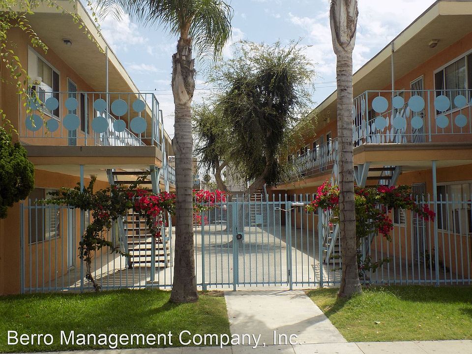 1st image of 1570 N Henderson Ave #4