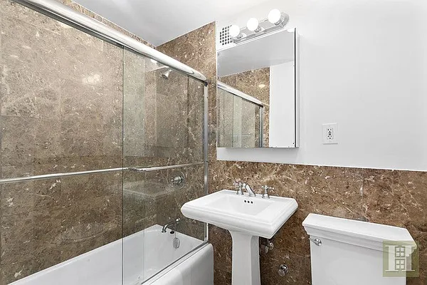 Rented by Halstead Real Estate | media 19