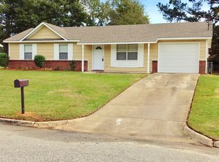 2406 Creekwood Dr, Dothan, AL 36301