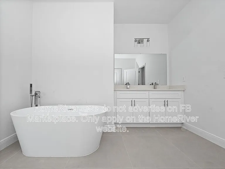 7883 SW 138th Street Rd — Photo 3