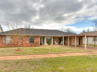 205 W Monroe St, Crescent, OK 73028