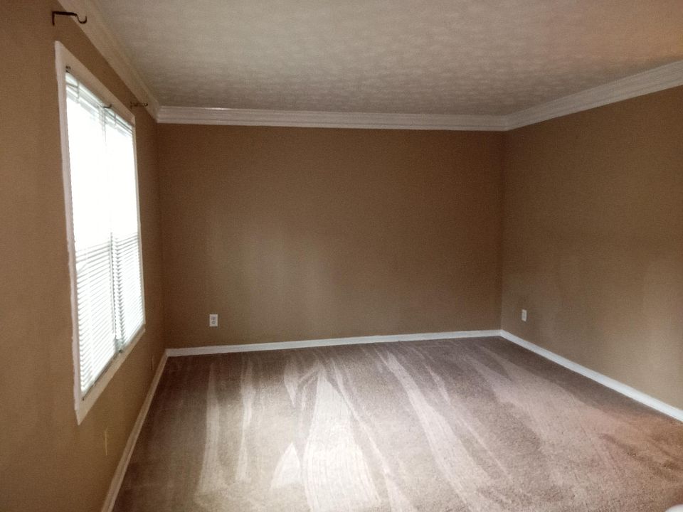 1st image of 1737B Salem Woods Dr SE #B