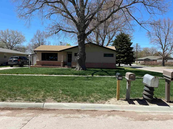 845 N 9th St, Loup City, NE 68853