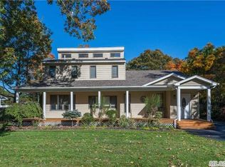 47 Hilltop Dr, Smithtown, NY 11787
