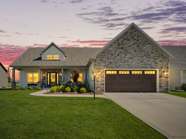2838 E Stone Creek Blvd, Urbana, IL 61802