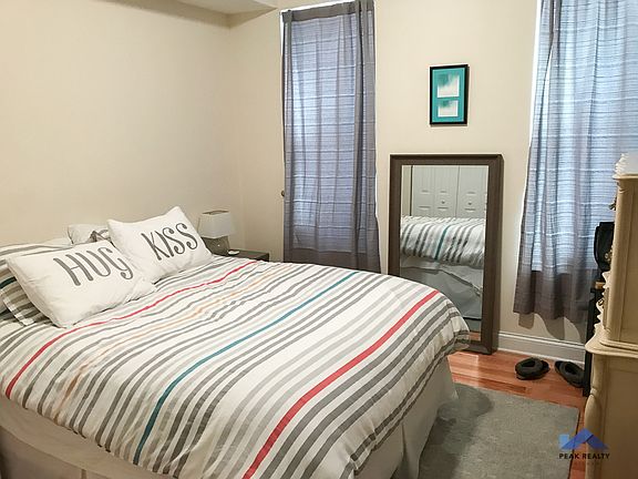 5th image of 2102 N Damen Ave APT 1R