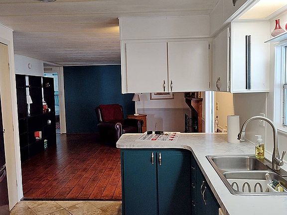 2nd image of 108 Willow Way