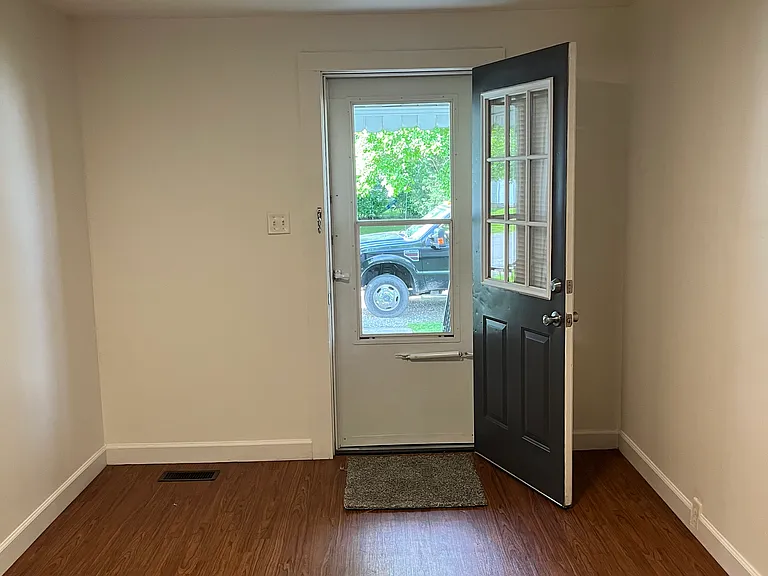 3749 W Murray St — Photo 6