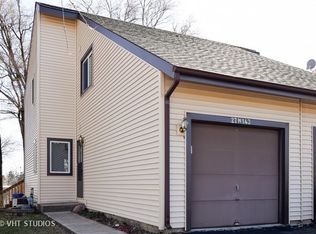 27W143 Cooley Ave, Winfield, IL 60190