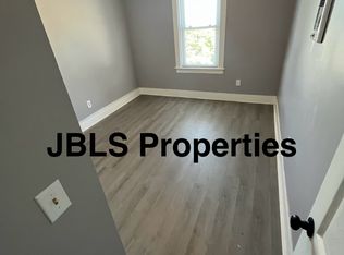 454 Winter St #2, Woonsocket, RI 02895