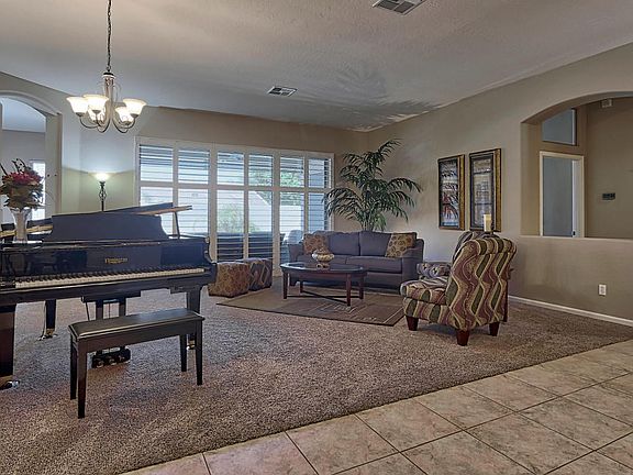 4th image of 16488 N 106th Pl
