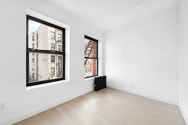 Rented by REAL New York | media 21