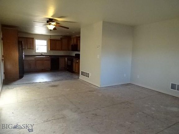 5th image of 1203 Wyoming St