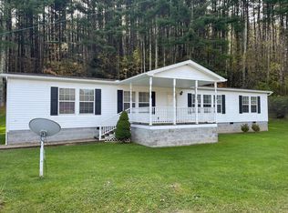2070 Kieffer Rd, Kieffer, WV 24931