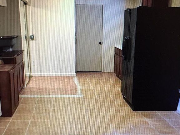 2nd image of 167 Oakridge Dr #B