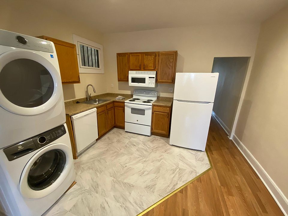 1st image of 2611 E Thompson St Floor 1