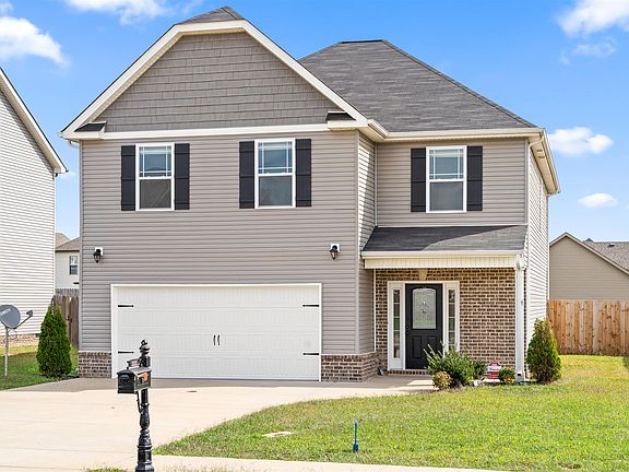 2nd image of 1209 Winterset Dr