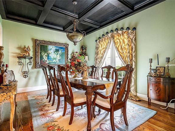 5th image of 11092 Timarron Dr
