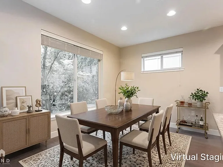 16765 NW Vetter Dr — Photo 3