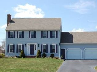 62 Orchard Cir, Halifax, MA 02338