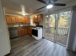 4910 SW 45th Ave #8, Portland, OR 97221