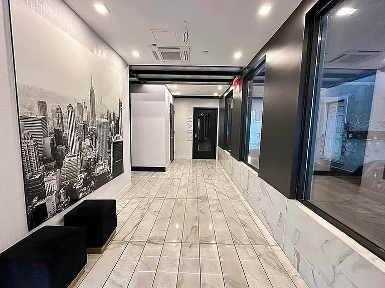 1802 Ocean Ave #5D — Photo 18