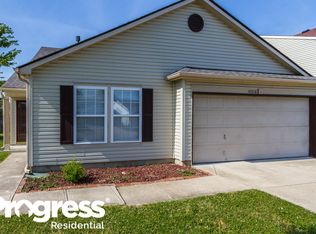 10376 Waverly Dr, Indianapolis, IN