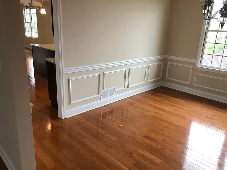 1049 Breezewood Dr — Photo 13