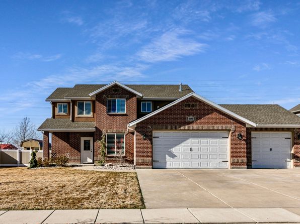 209 Ranch Rd, Farmington, UT 84025
