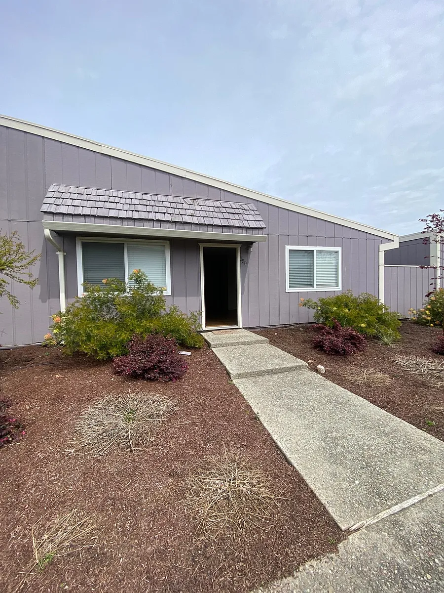 Building Photo - 150 Harbor Oaks Cir