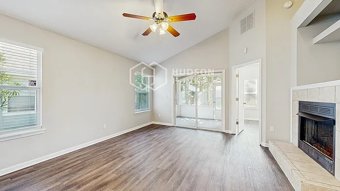 1064 Moosehead Dr — Photo 6