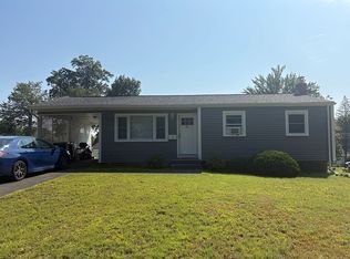 30 Barbara Dr, Windsor Locks, CT 06096