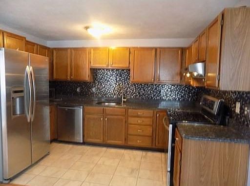 2nd image of 33 A Jackson St #304