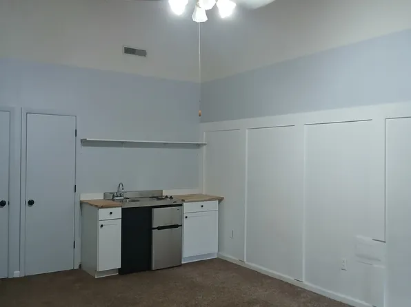 713 Cates St #713B, Maryville, TN 37803