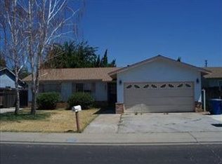 2817 Mockingbird Dr, Ceres, CA 95307