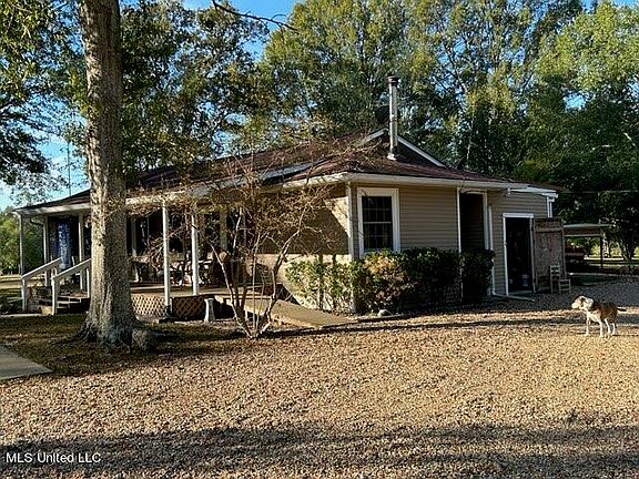 3rd image of 2591 Simpson Cir #13-S