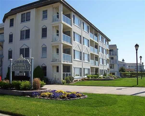 1st image of 217 Beach Ave #205