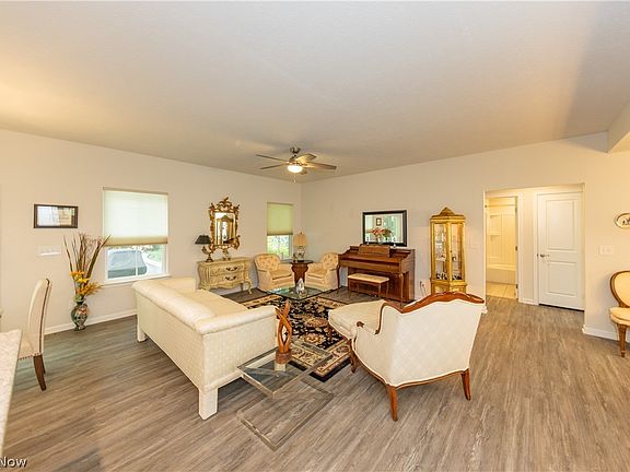 5th image of 5211 Marrus Ln