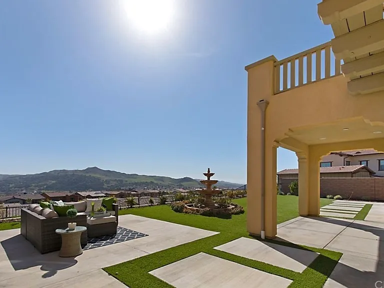 5 Lirico Ct — Photo 31
