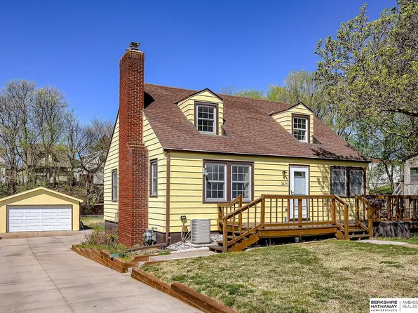 2634 S 15th St, Omaha, NE 68108