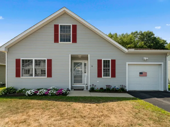 11 Trading Cove Circle #11, Norwich, CT 06360