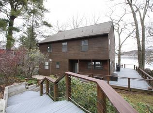 44 Rocky Point Rd, West Milford, NJ 07421